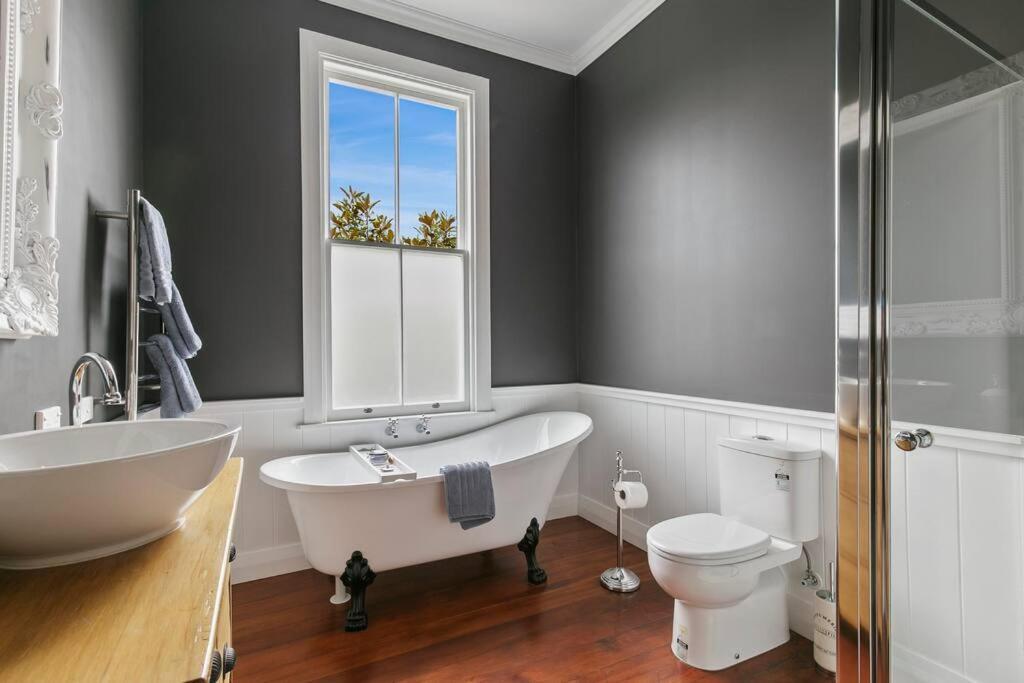 Historic Charm In Greytown - Cosy Kowhai Cottage Extérieur photo