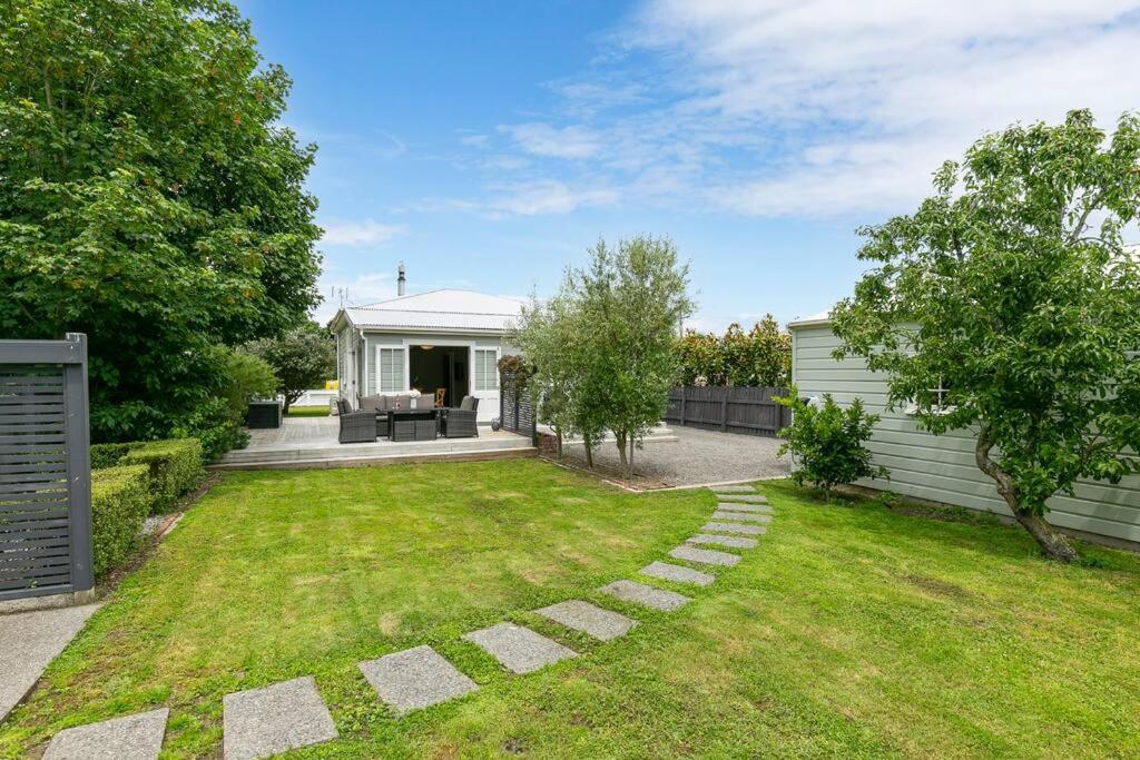 Historic Charm In Greytown - Cosy Kowhai Cottage Extérieur photo