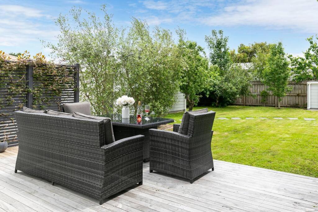 Historic Charm In Greytown - Cosy Kowhai Cottage Extérieur photo